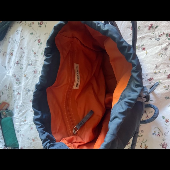 Daily Objects Court Crossbody Bag - Picture 3 of 5